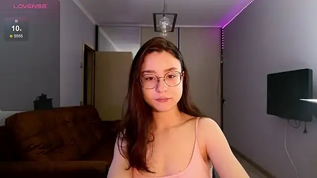 classy____ on StripChat