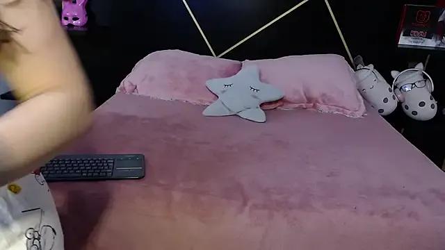 DanniAbbey on StripChat 