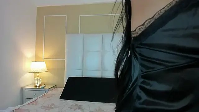 Dolly_Dirty_Squirrt on StripChat 