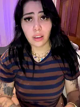 Draculona-666 on StripChat