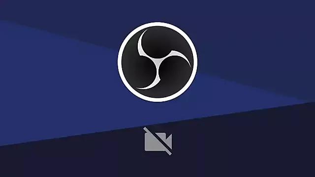 Elaanna_01 on StripChat