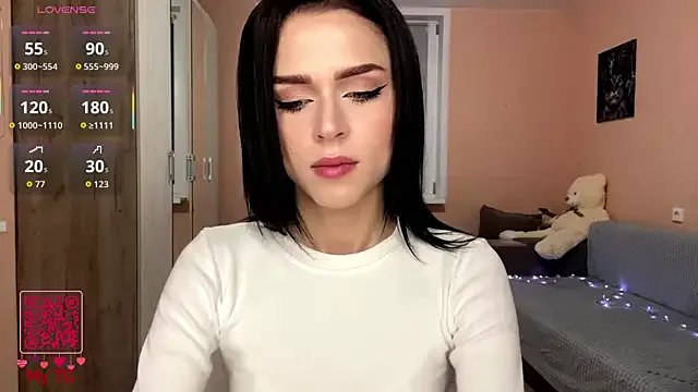 ElgaBlumer on StripChat