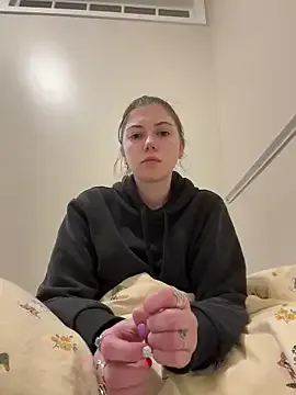 emilycoco — Freechat on StripChat