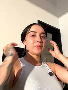 EmmyEvans1 on StripChat 