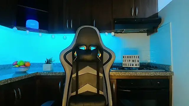 eren_jeager on StripChat 