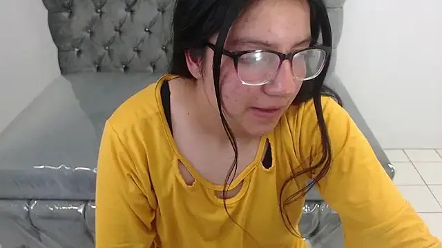 eva_smit_t on StripChat