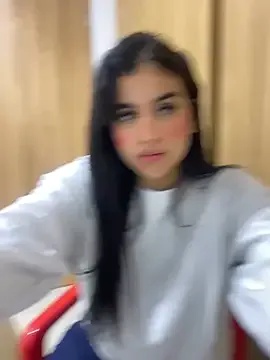 GabyFosterr14 — ride torso + spank ass