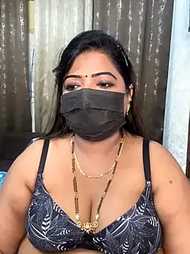 GEET-LOVE on StripChat 