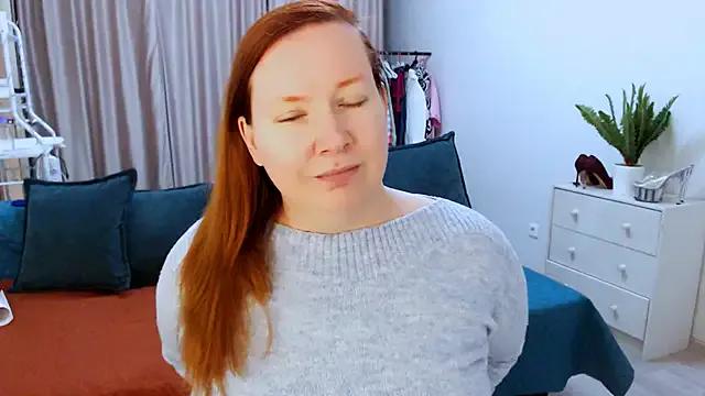 GoddessLara on StripChat 