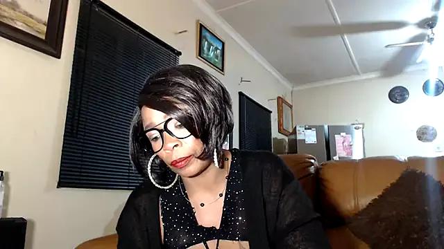 Gucci_Bx on StripChat 