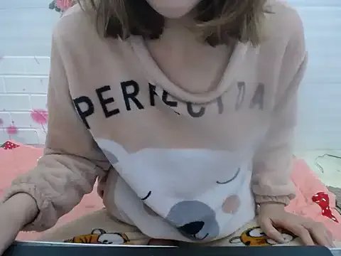 Hannie_26 on StripChat 