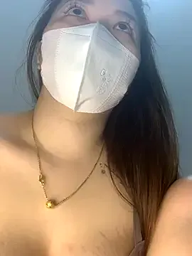 helo-kitty on StripChat