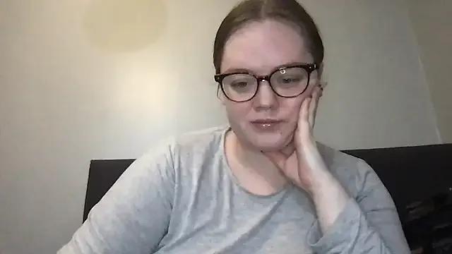 honeyyy24 — get naked for the stream