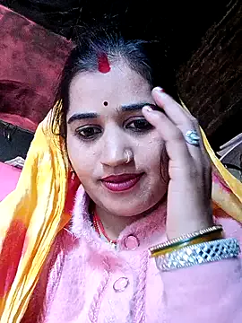 Hot_kamla on StripChat