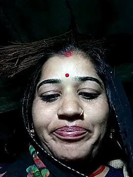 Hot_kamla on StripChat