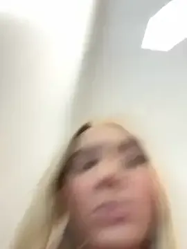 hotamanda01 on StripChat