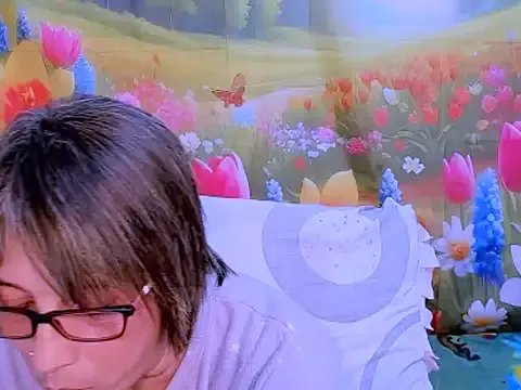 indianroxy on StripChat 