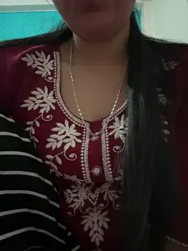 isha_sharma2002 — Group on StripChat