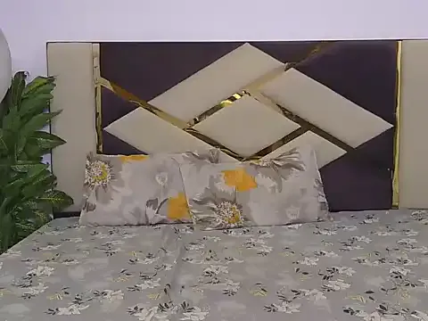 Its-ishikaa on StripChat