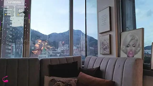 Ivanna_West — Greetings to Ivanna 1 tok for 1 kiss