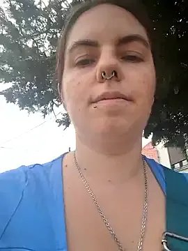 Jassiundich2 on StripChat 