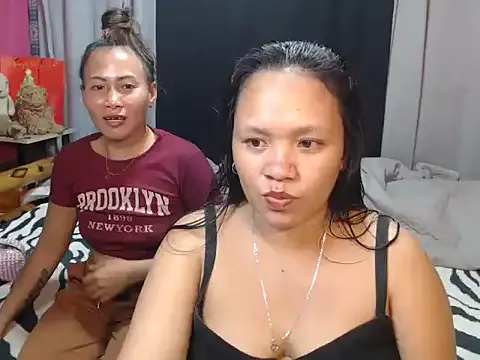 joanpetite on StripChat