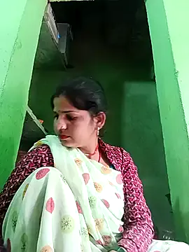 Karishma_cute on StripChat