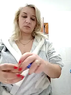 KaylinJan on StripChat