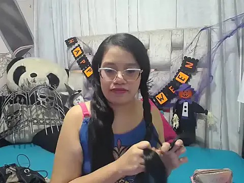 KEYRA-MILLER- on StripChat