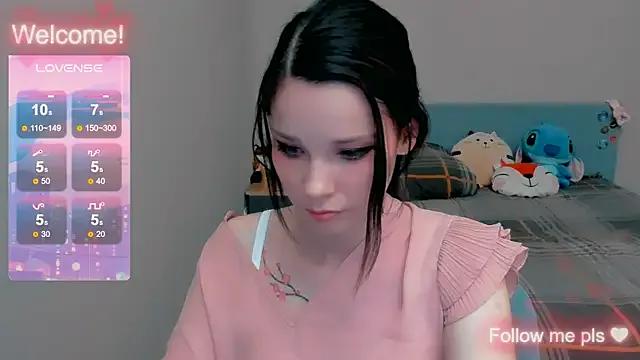 Kitten_Alissa on StripChat 