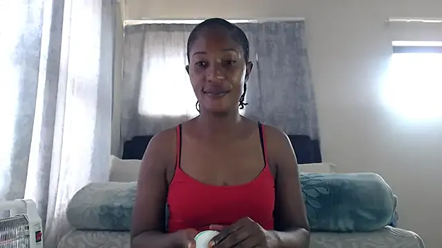 leanna23 on StripChat