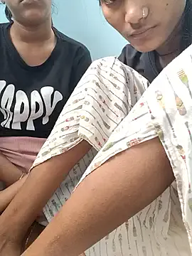 Lesbians_NO1 on StripChat