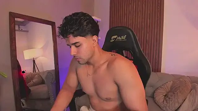 liam_collins21 — CUM SHOW NOW BIG EXPLOTION