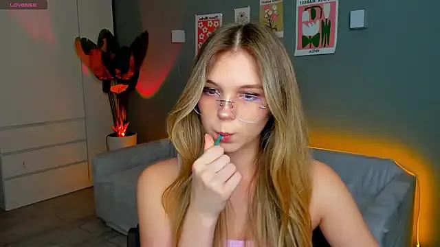 linakorvin — air kiss