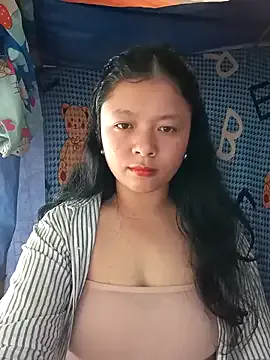 lisa-bae00 on StripChat