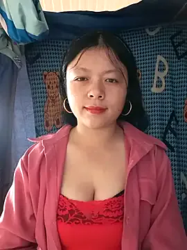 lisa-bae00 on StripChat