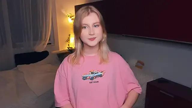 LisaRais — bite my sweety lips