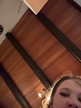 LittleChaosQueen on StripChat 