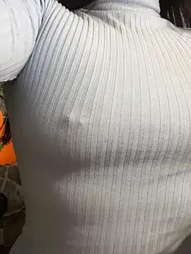 Liulee2 on StripChat 