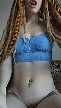 LucidLucy — Panties off & domi pussy play