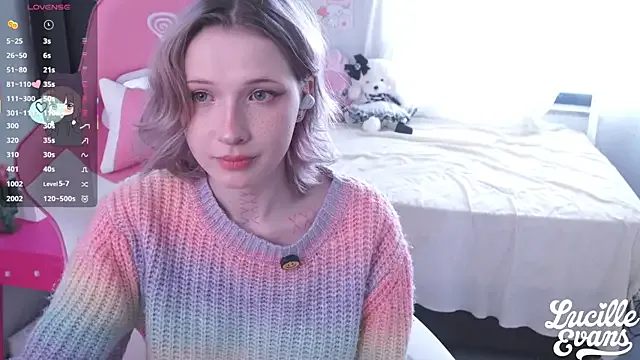 lucille_evans on StripChat