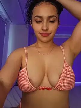 Lucy_Marin — saca mis fluidos