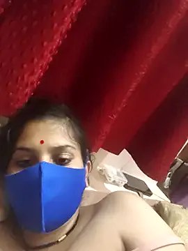 Maahi-Queen on StripChat 