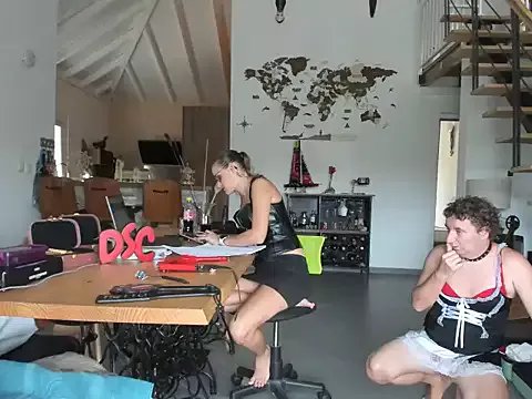 Madame_Callie on StripChat 