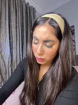 Meryem_Queen —   slap ass