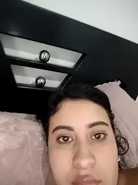 mialorents on StripChat