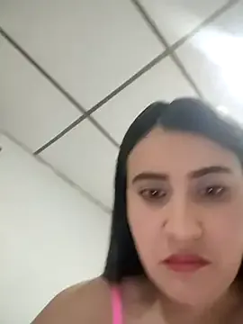 mialorents on StripChat