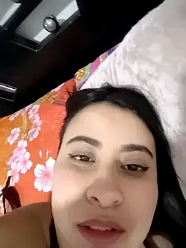 mialorents on StripChat