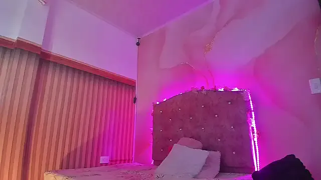 Mila_grace_ on StripChat