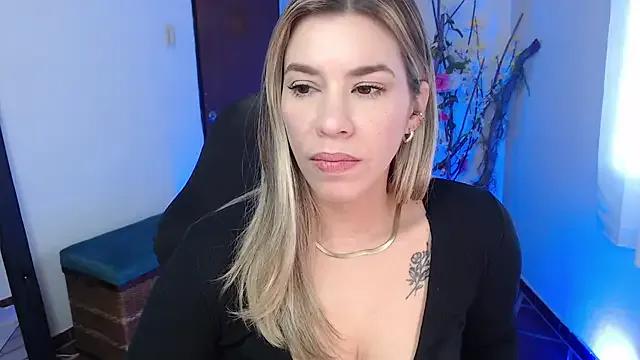 ms_sofia_x on StripChat 